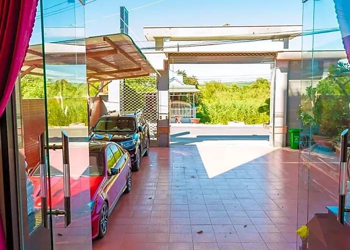 Khach San Ngoc Thuy Lagi 5* Phan Thiết